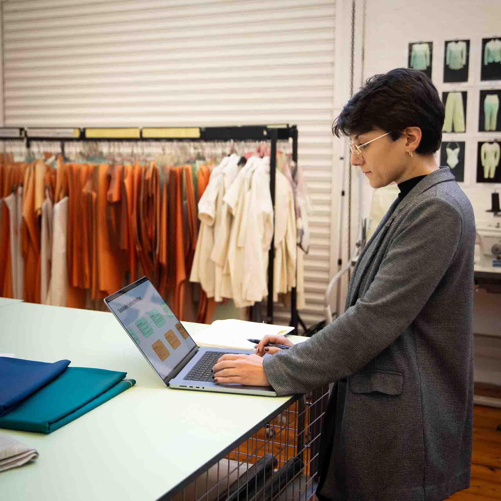 Advanced Certificate in Fashion Design Innovation